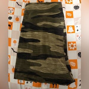 LuLaRoe Camouflage Leggings